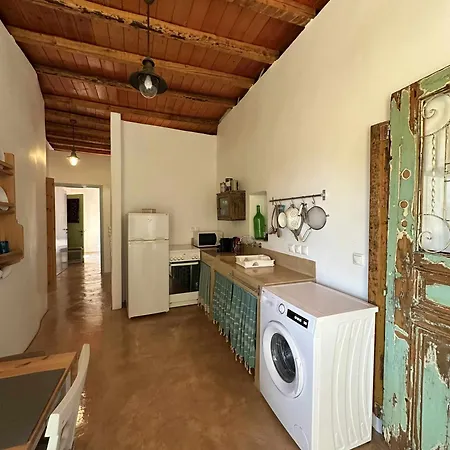 Εξοχικό σπίτι σύμπορο *